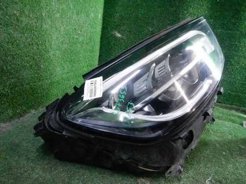 Фара правая Mercedes GLC X253 (2019-2022) LED