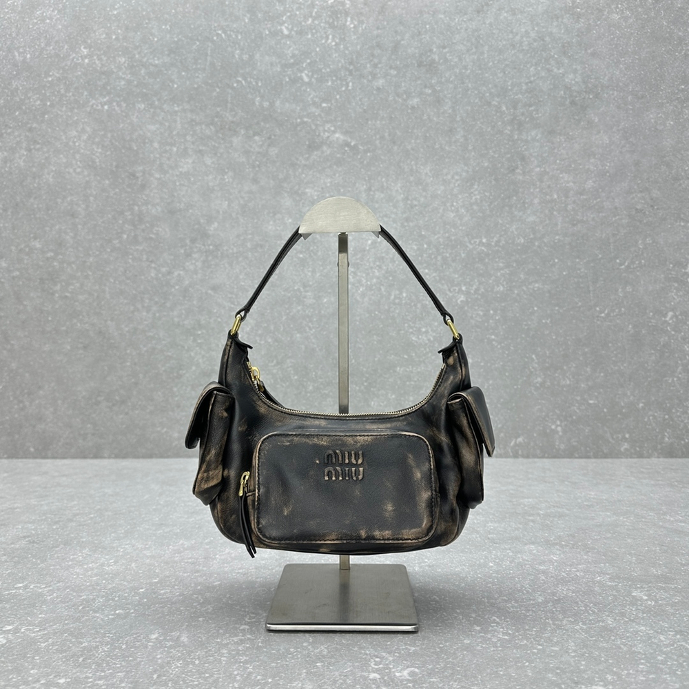 Miu Miu Leather Pocket Bag 21 cm