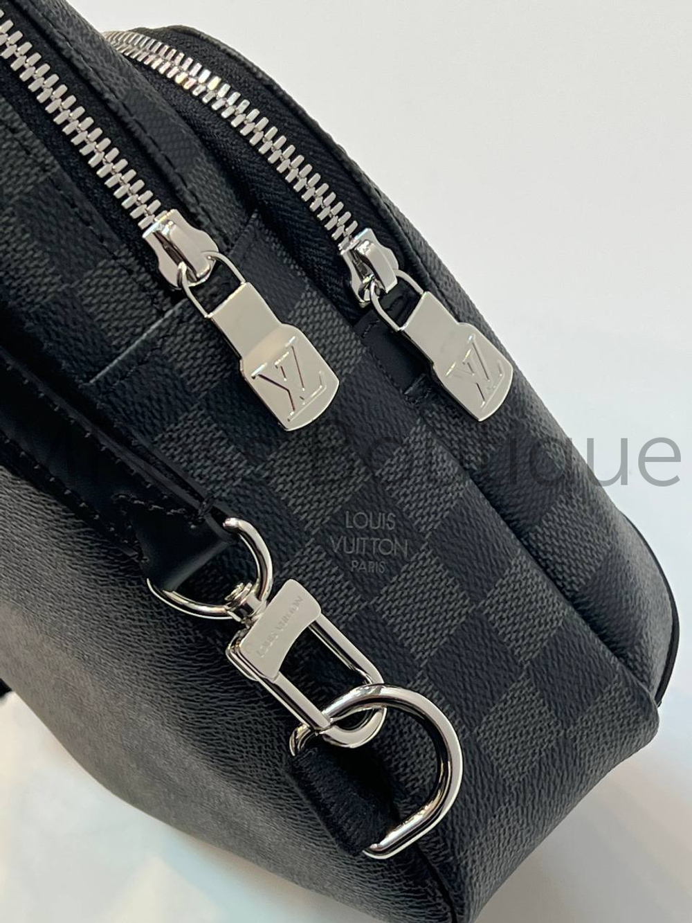 Сумка Avenue Sling Louis Vuitton премиум класса