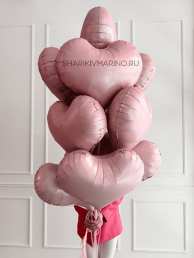 Букет на 14 февраля из розовых сердечек