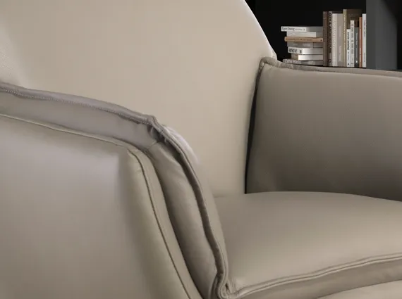 Кресло поворотное Angel Cerda 5125, серая кожа