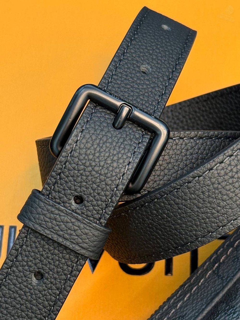 Сумка через плечо Louis Vuitton Nil G72