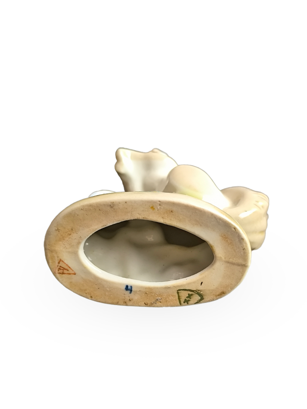 Фарфоровая статуэтка "Белка" Гжель