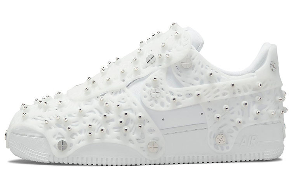 Кроссовки Swarovski X Nike Air Force 1 Lxx (Женская размерная сетка)