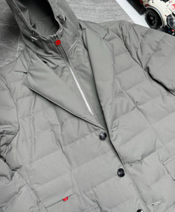 Пуховик Kiton