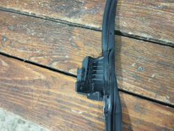 Уплотнитель двери задний левый Toyota Camry (XV70) 17-нв Б/У Оригинал 6787233120