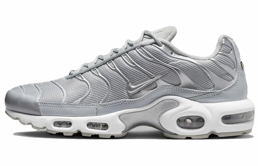 Кроссовки Nike Air Max Plus