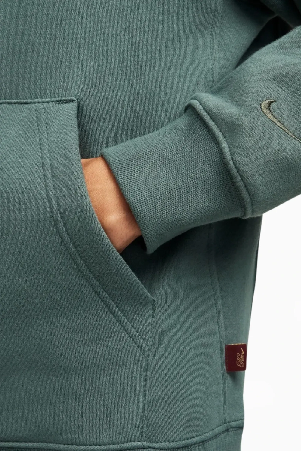 Кофта Nike Sportswear Club - зеленый