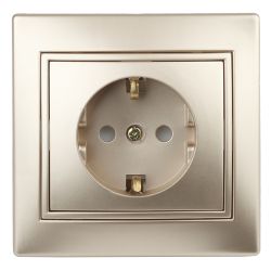 Розетка Intro Plano 1-206-04 2P+E Schuko со шторками 16А-250В IP20 СУ шампань | Intro