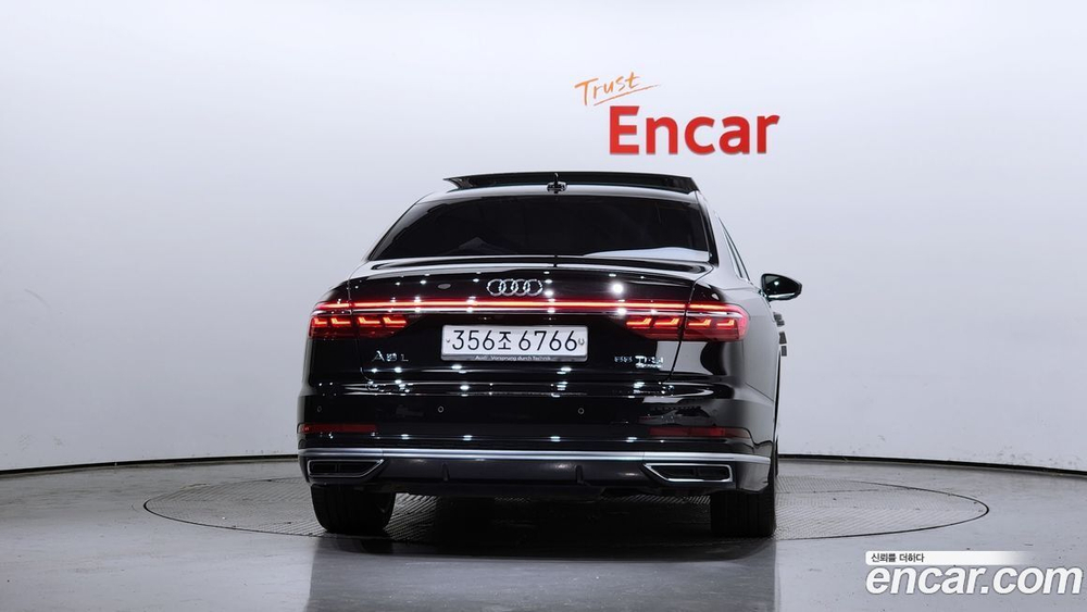 Audi A8 (D5) 55 TFSI Quattro LWB (12.2019)