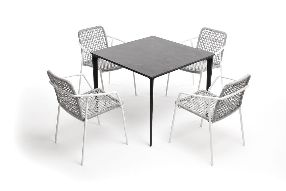 "Малага" обеденная группа на 4 персоны со стульями "Тунис", каркас белый, роуп светло-серый