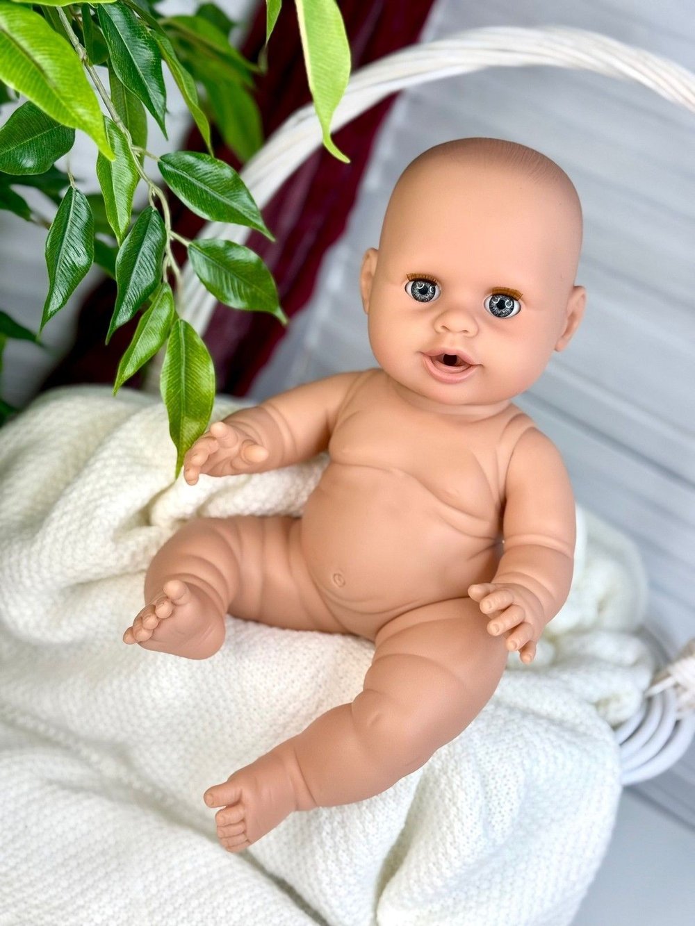 Кукла Berjuan виниловая 38см Susu interactivo (6008A)