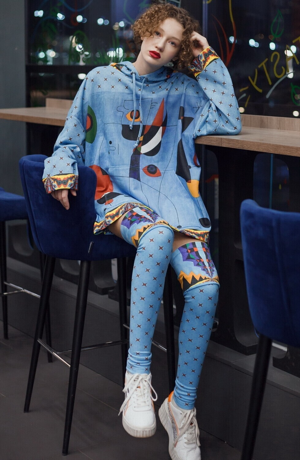 Комплект (худи и гетры) "Миро", по мотивам абстрактной живописи Жоан Миро