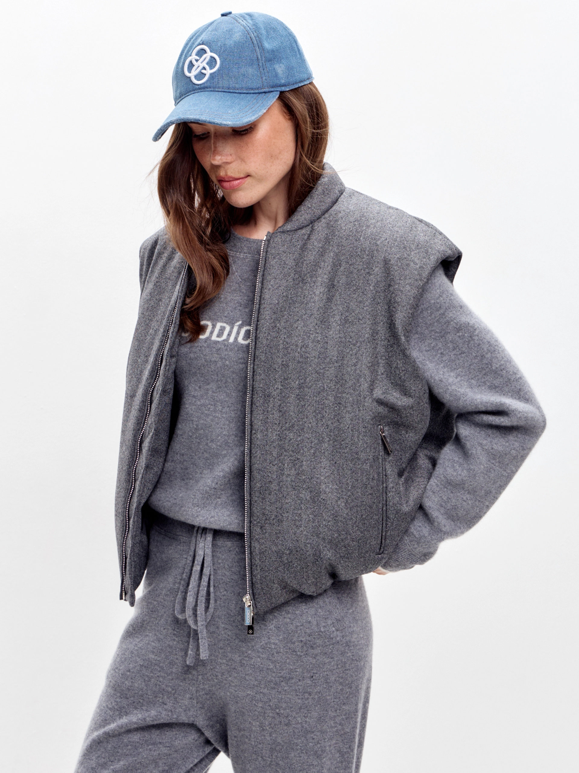 Бейсболка джинсовая