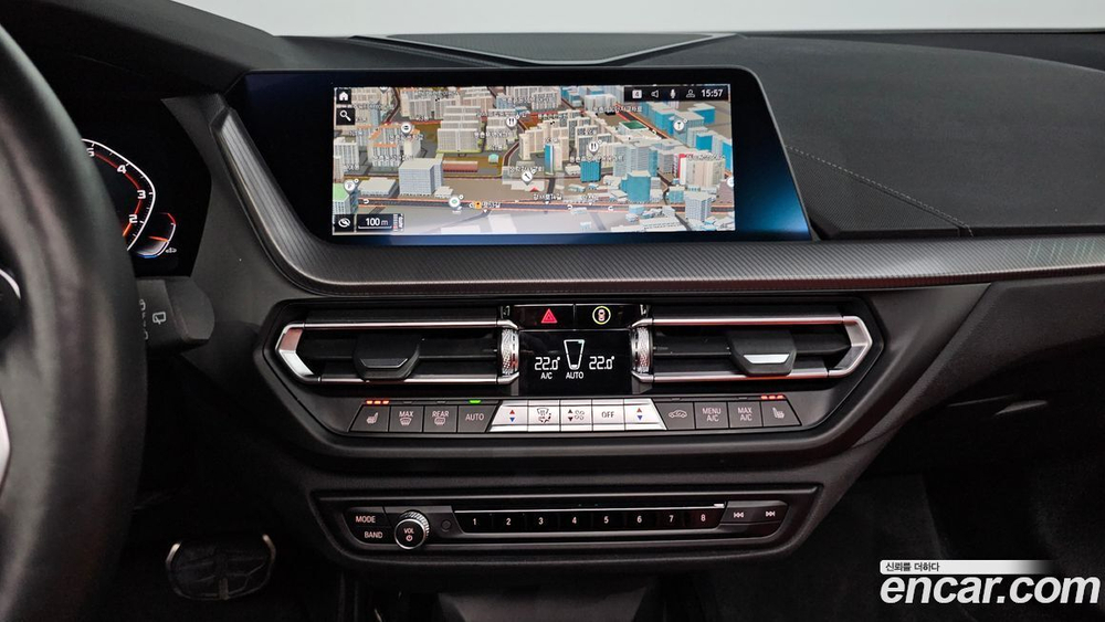 BMW 1 Series (F40) 120i M Sports (10.2021)