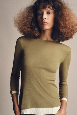 ZARA ДВОЙНАЯ ФУТБОЛКА ИЗ ХЛОПКА SUPIMA®, ХАКИ