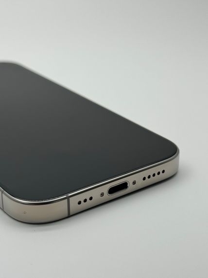 iPhone 16 Pro 128Gb Natural Titanium