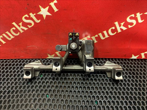 Кронштейн коромысел 2023г