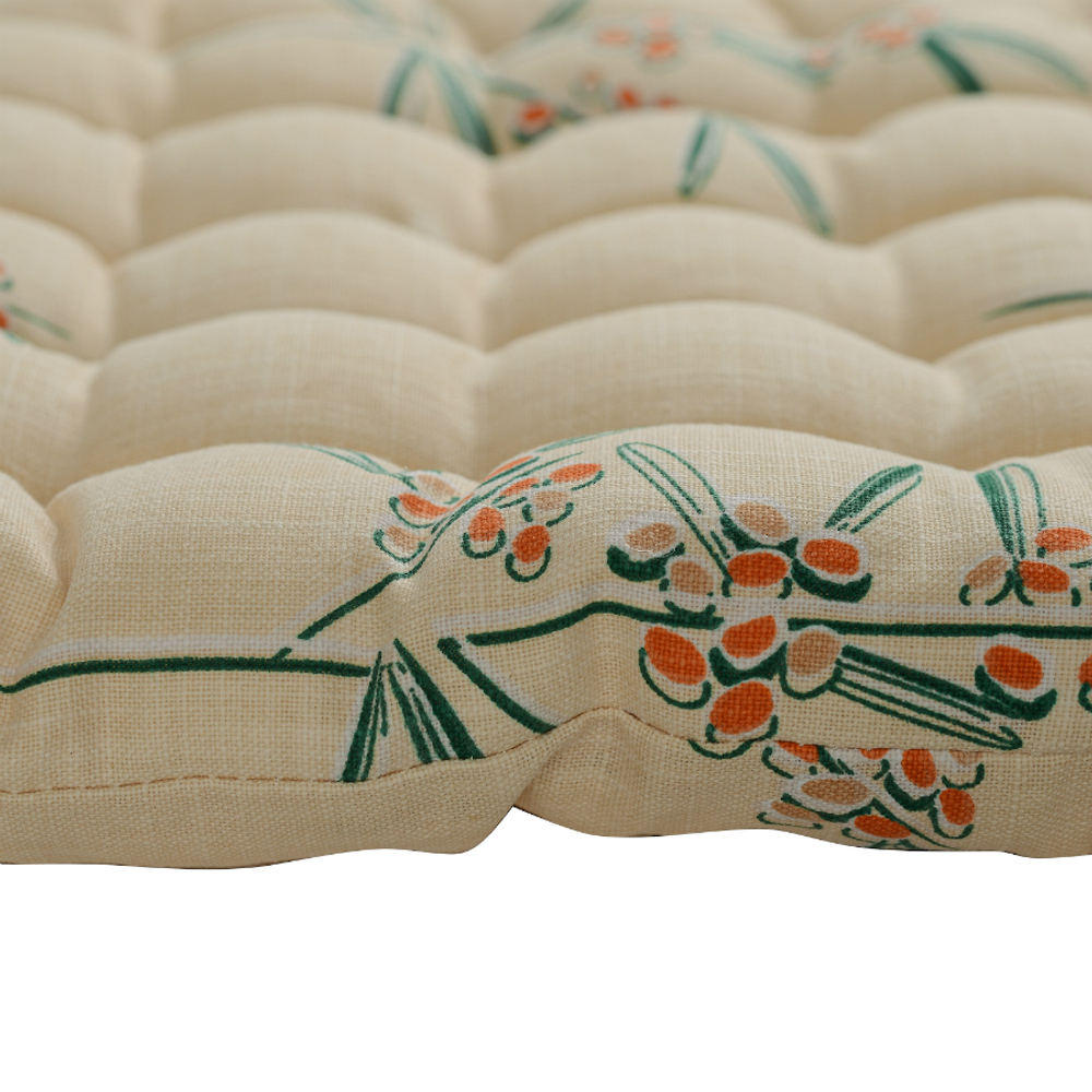 Подушка на стул стеганая 40х40 Tkano Russian North Обед рябинника