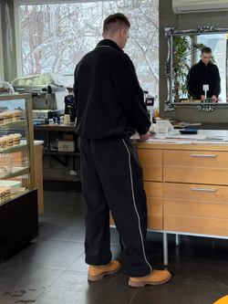 Олимпийка FIZRUK, черная