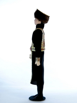 Кукла коллекционная в Калмыцком мужском костюме