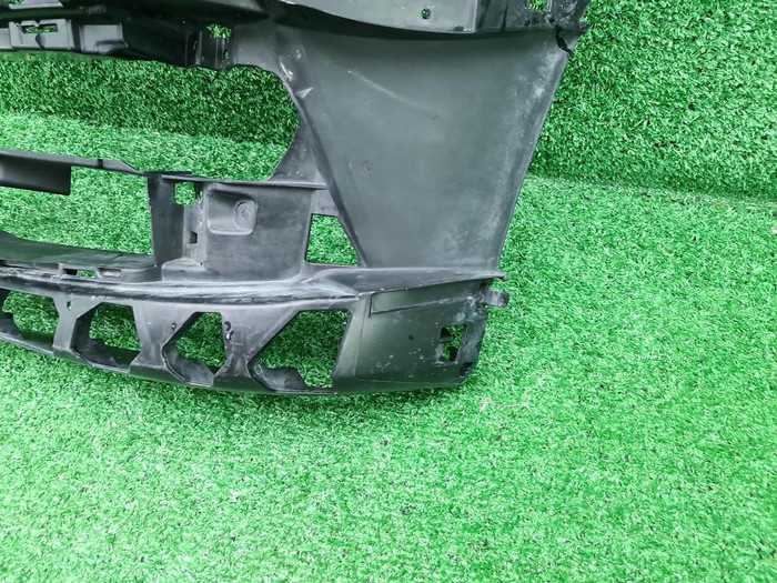 Кронштейн переднего бампера LH BMW 5er G30 (17-20)