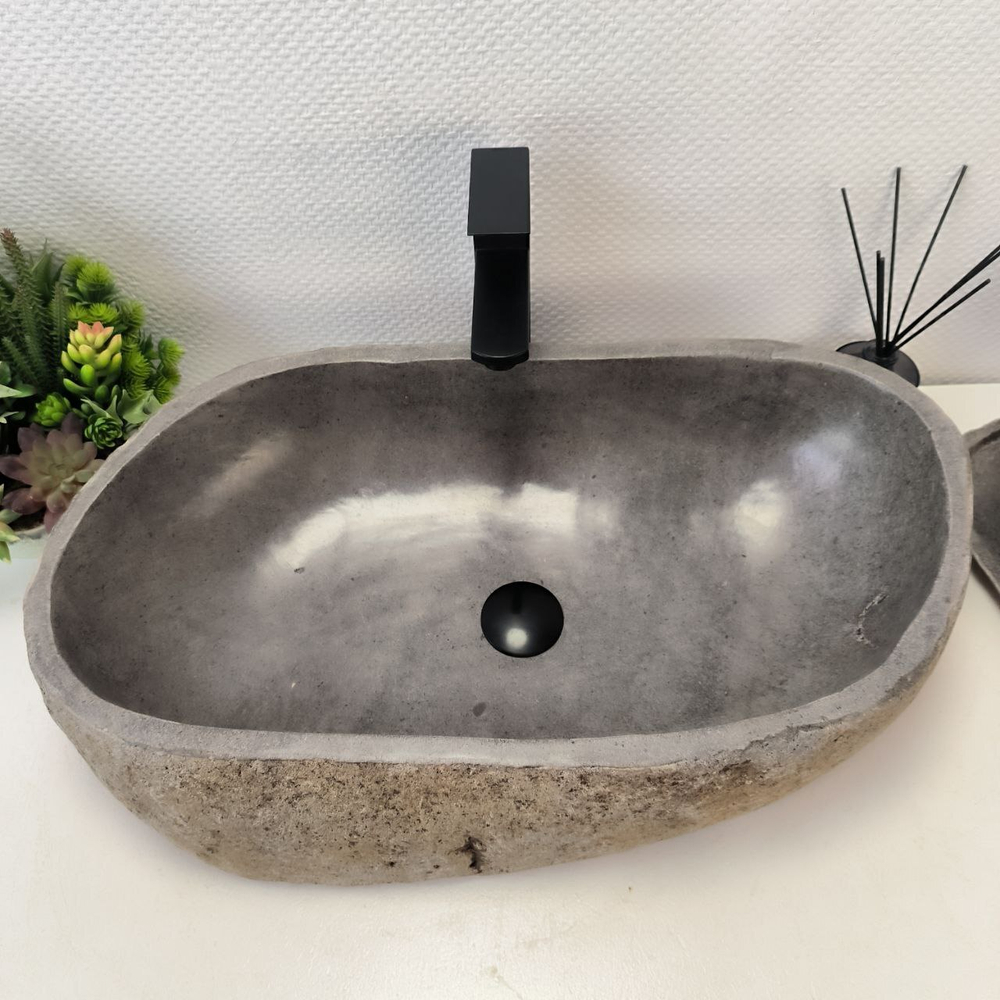 Раковина из речного камня RS63609 (65*36*16) 0124