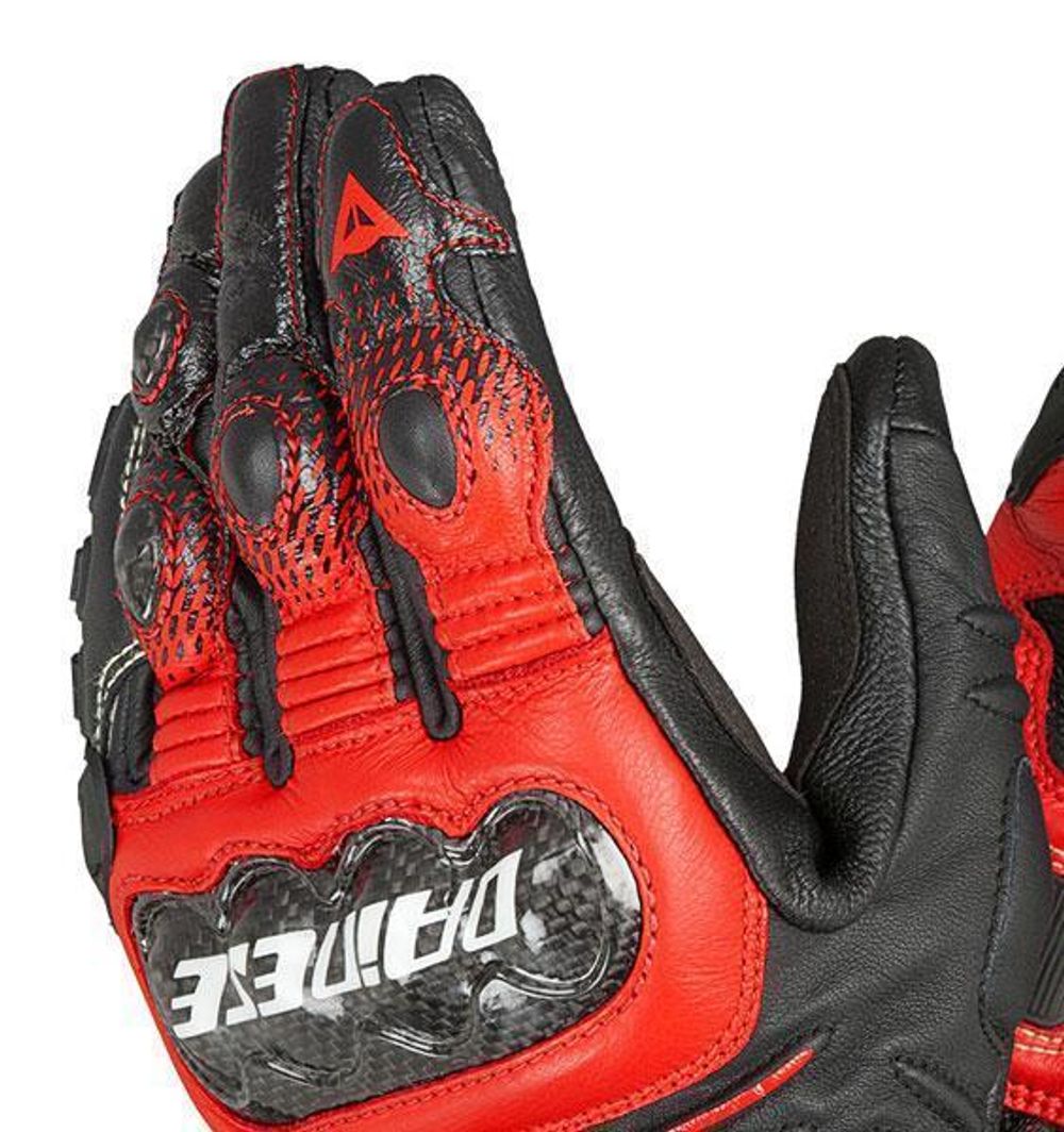 Carbon Cover S-ST / Черно-красно-белый