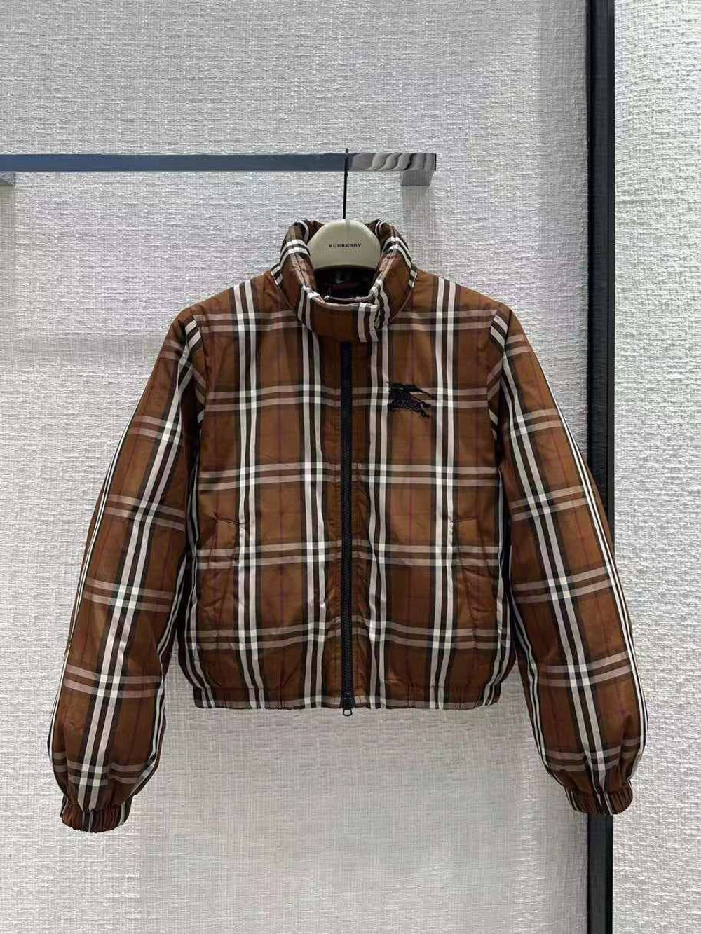 Пуховик Burberry