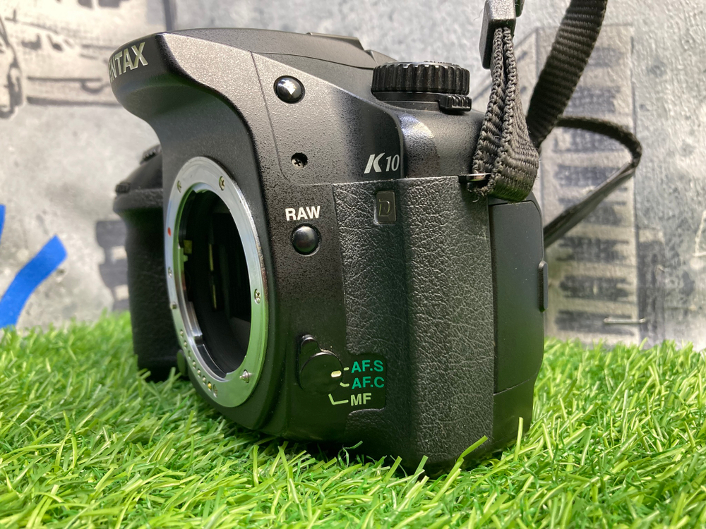 Pentax K10D + 18-55mm 20000 кадров Покупка/Продажа