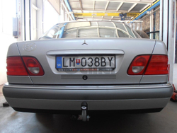 Оцинкованный фаркоп на Mercedes E-Class w210 седан 1995-2002 (без электрики), Galia M026A