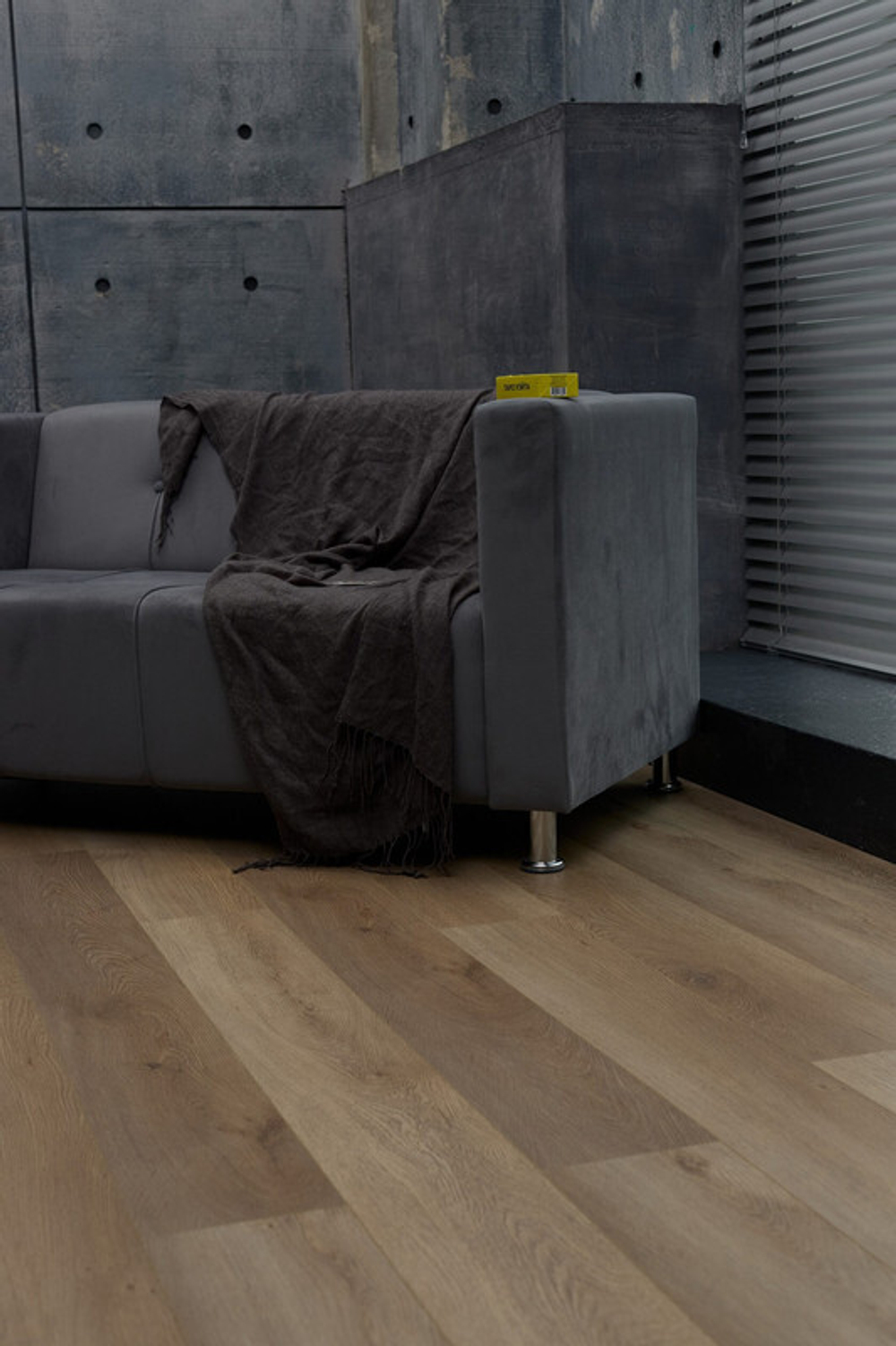 Кварц-винил SPC Steinholz Element 4,5 мм Берге 2.255 м2