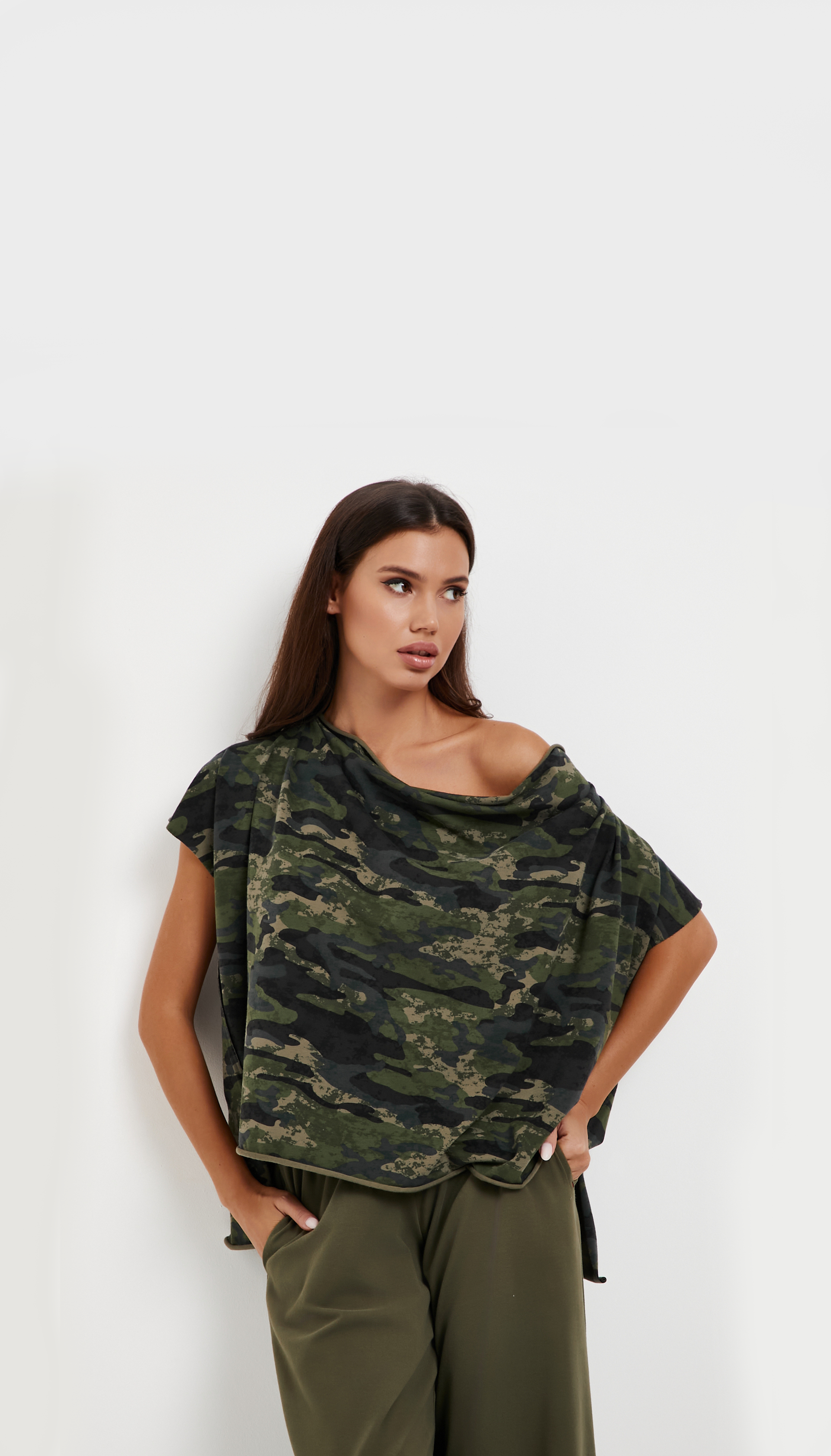 Коллекция «Милитари», которая никого не завоюет, кроме взглядов.