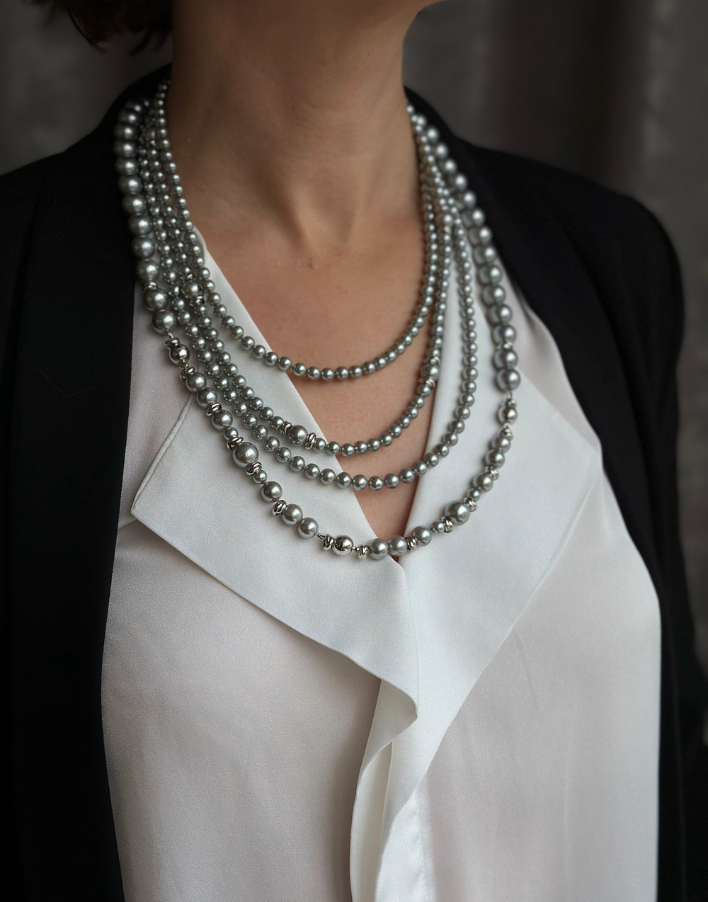 Колье трансформер на магнитах из серого жемчуга Майорка