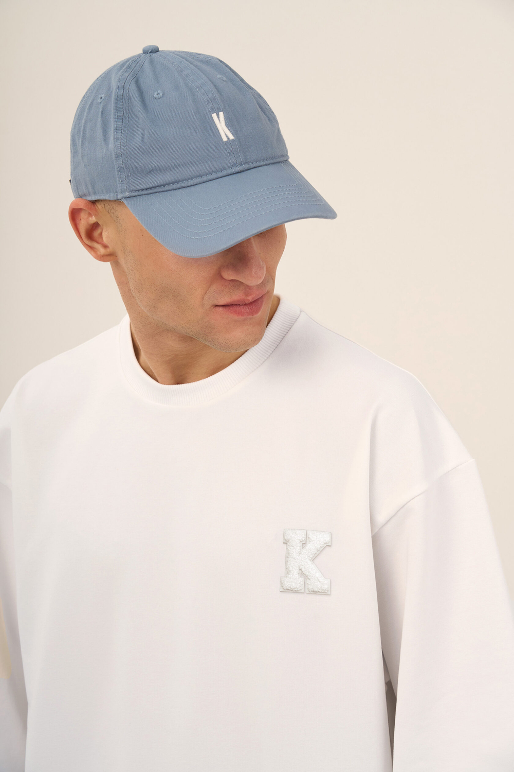 Футболка KUL'TURA "HYPERSIZE COLLEGE LOGO K" Молочный