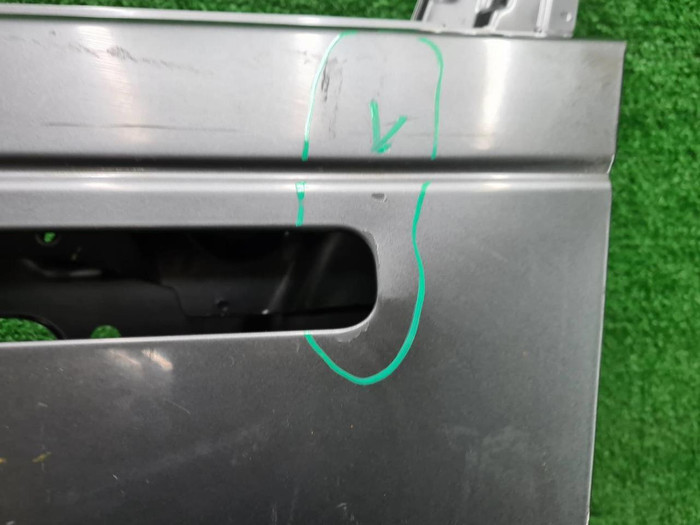 Дверь передняя левая Range Rover Velar (2017-н.в.)