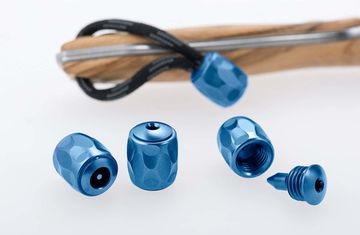 Бусина для темляка Lion Steel L/TIP BL