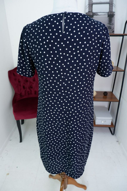 Платье Paquito лаконичное 46 размер