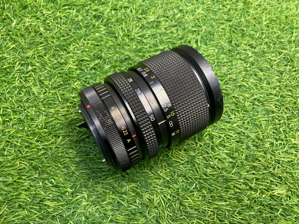 Exakta 28-70mm F4 Macro MC