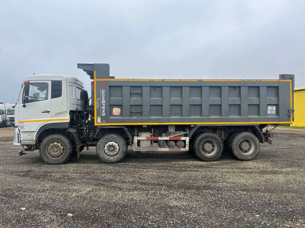 DongFeng KC 8x4 Самосвал KC (Дизельный, 8,9 л, 371 л.с., МТ)