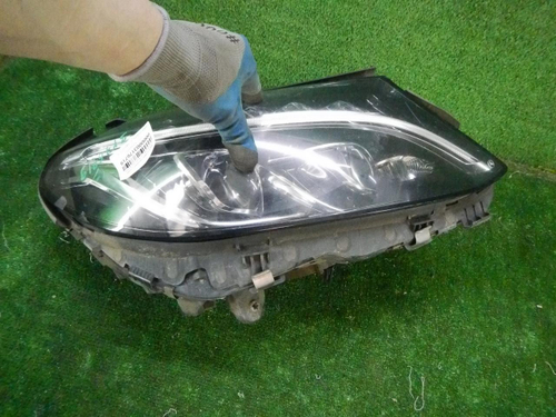 Фара правая Mercedes C W205 (2014-2018) LED