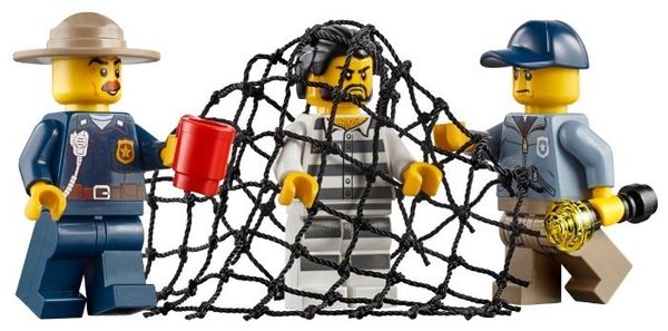 Конструктор LEGO City 60174 Полицейский участок в горах