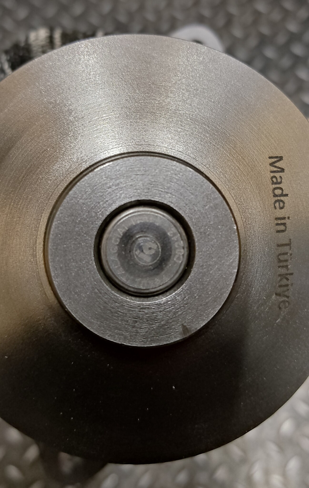 Водяная помпа 6735-61-1101 (6735611101)