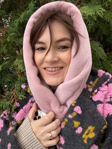 Капюшон плюшевый розовый