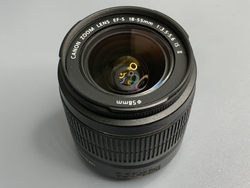 Canon EOS 600D kit 18-55mm IS ll 3.900 кадров