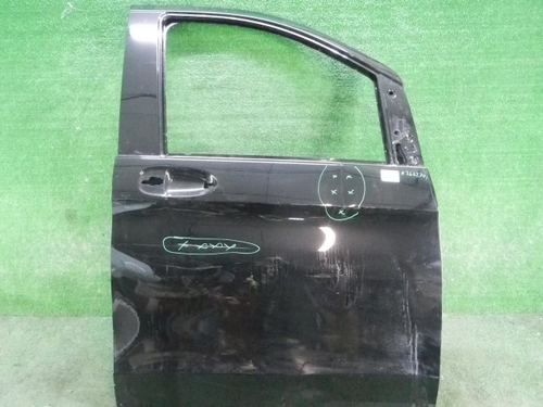Дверь передняя правая Mercedes V W447 (2014-н.в.)