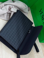 Клатч Bottega Veneta