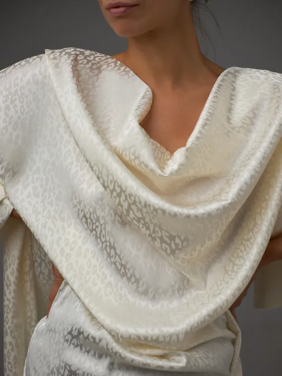 Армани жаккард, неэластичный, леопард, айвори 004