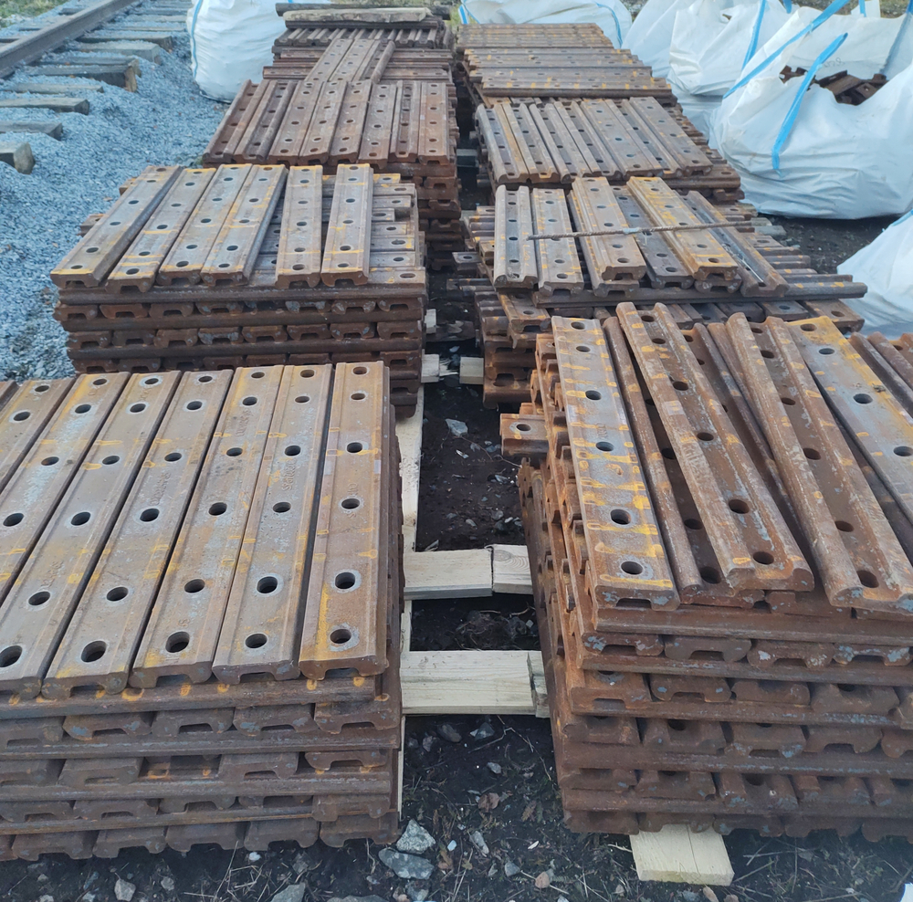 Накладка 1Р-65 новая