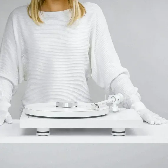 Pro-Ject DEBUT PRO (2M White) Satin White